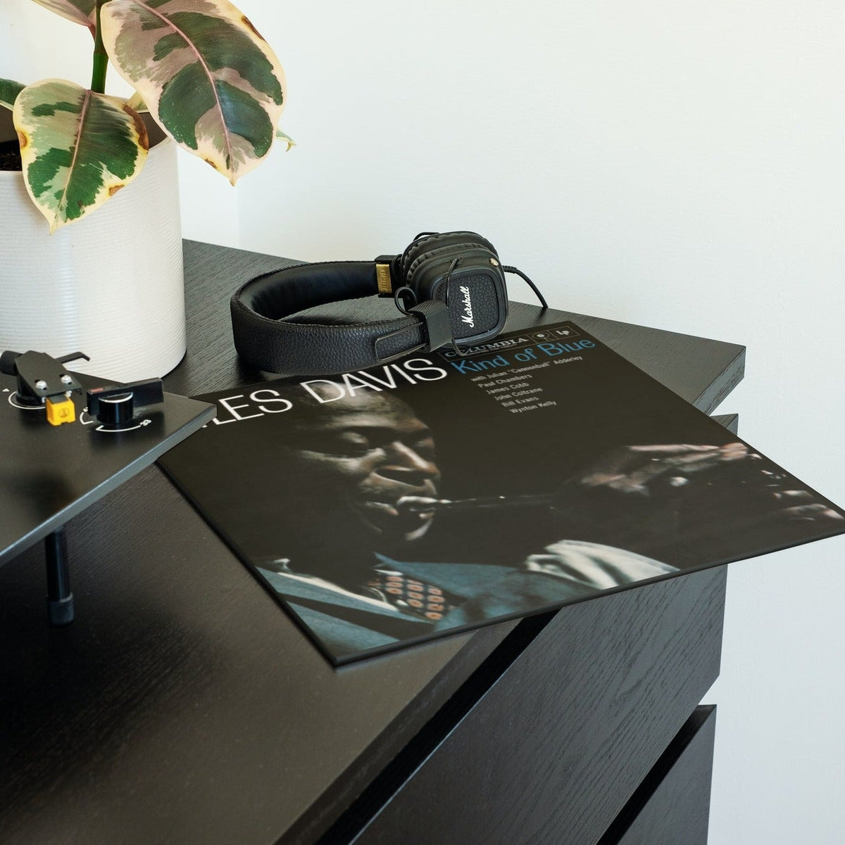 Miles Davis – Kind Of Blue – Vinyl LP Record [ vinyl ]
